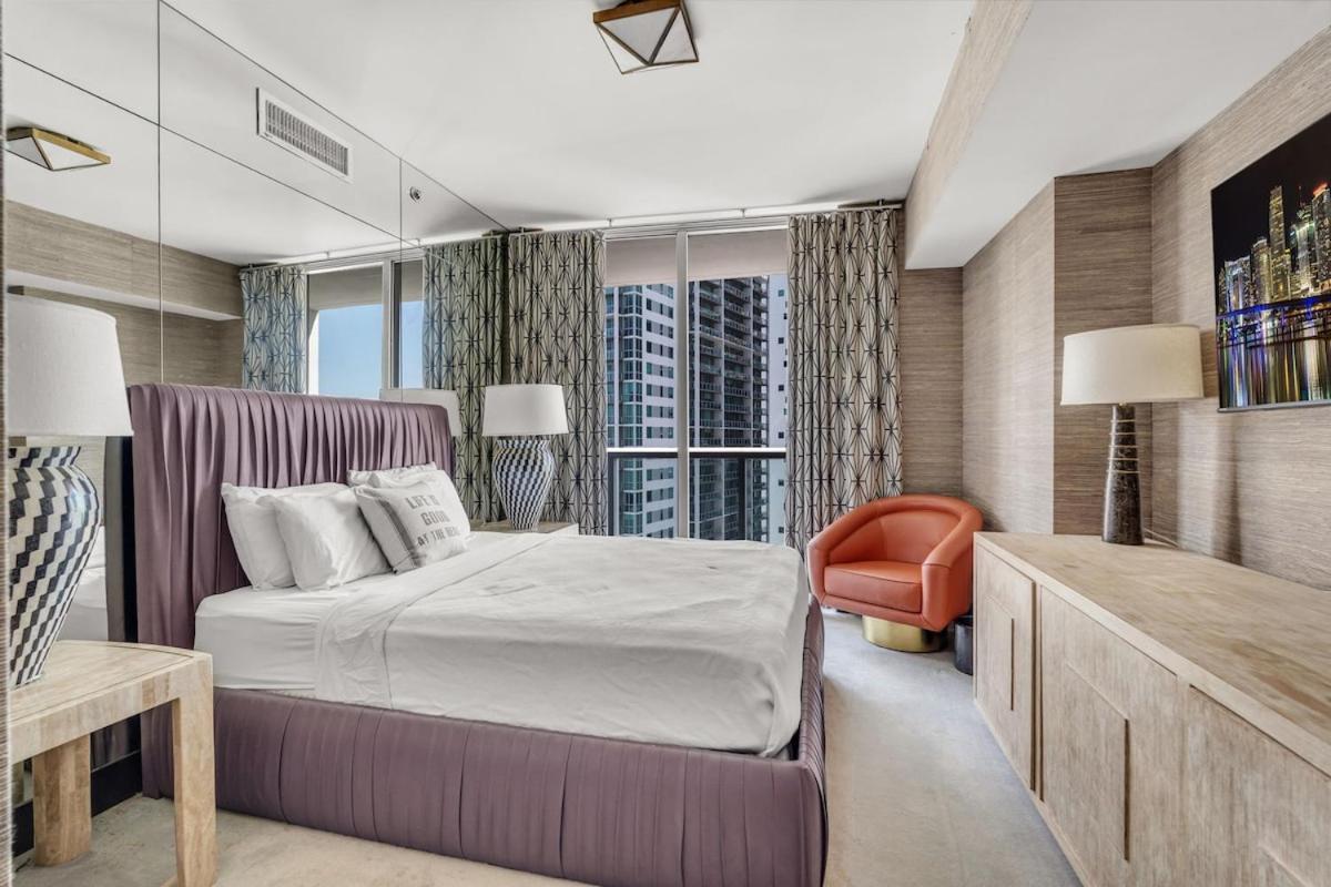 Stunning At Icon With Bay Views-pool-gym-spa Appartamento Miami