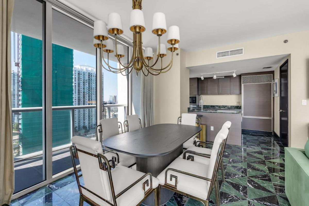 Appartamento Stunning At Icon With Bay Views-pool-gym-spa Miami